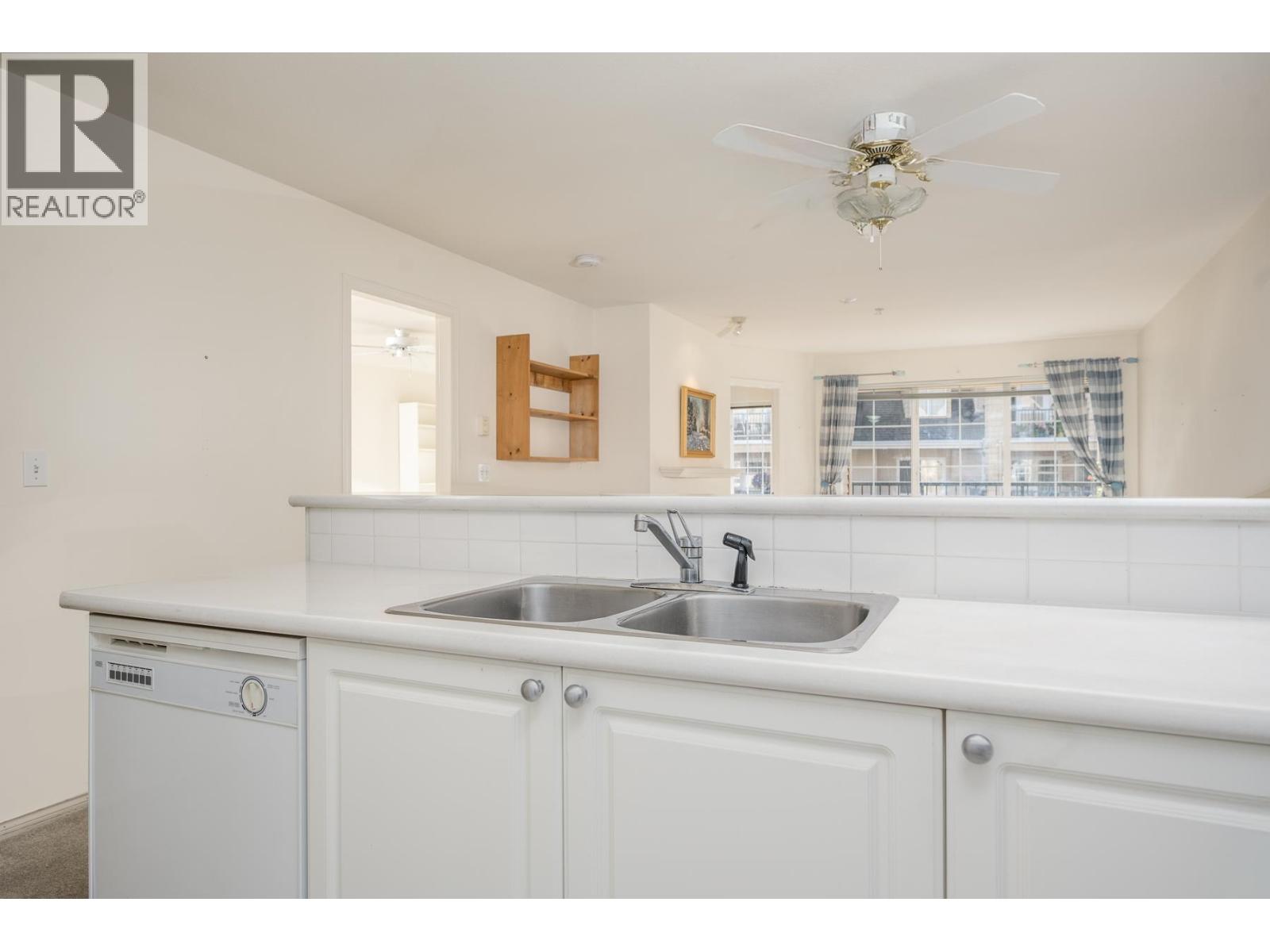 #311-1363 56 Street, Delta