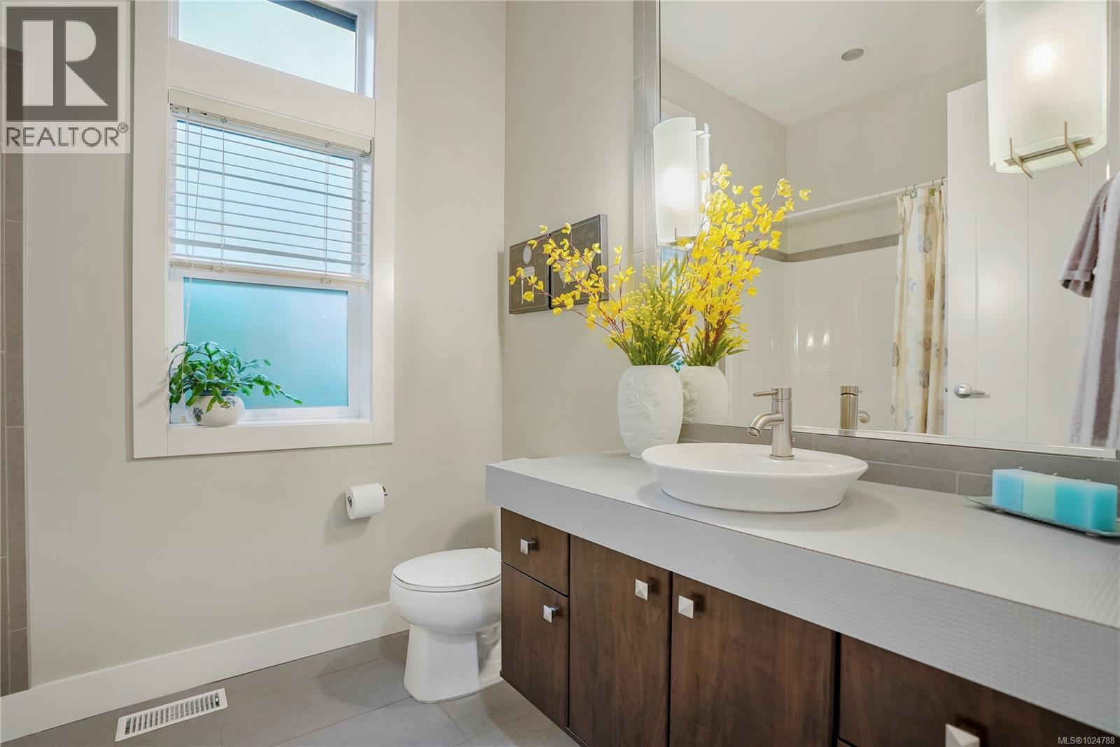 109 3640 Propeller Pl, Colwood