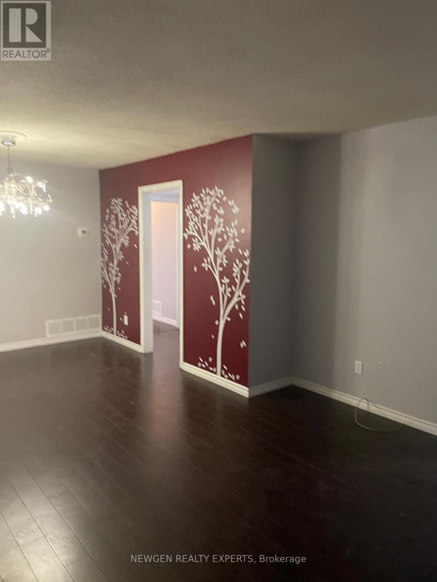 28 ROYAL SALISBURY WAY - Photo 4 of 29, Brampton (Madoc), Ontario