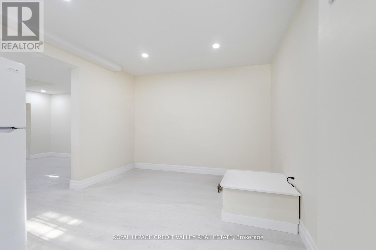 46 Brunswick Unit #Bsmt photo 5