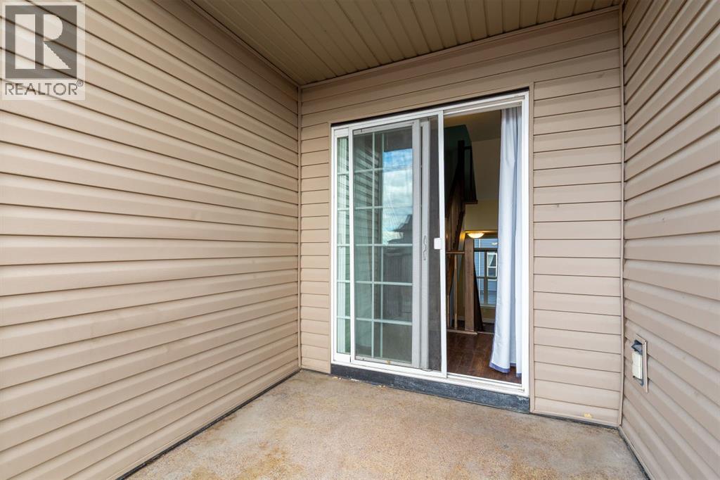 Single Family House for Sale in  Mt Sundance Manor W Sunridge Lethbridge 