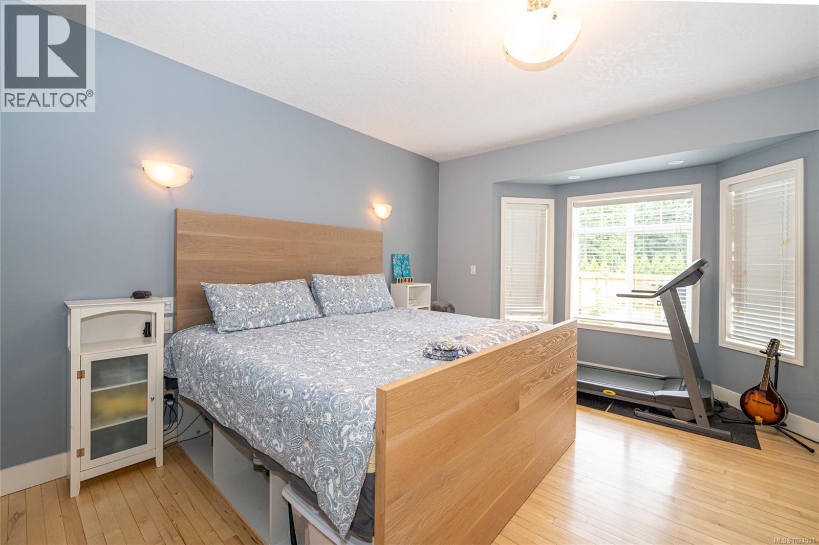 1185 Hutchinson Rd, Cobble Hill