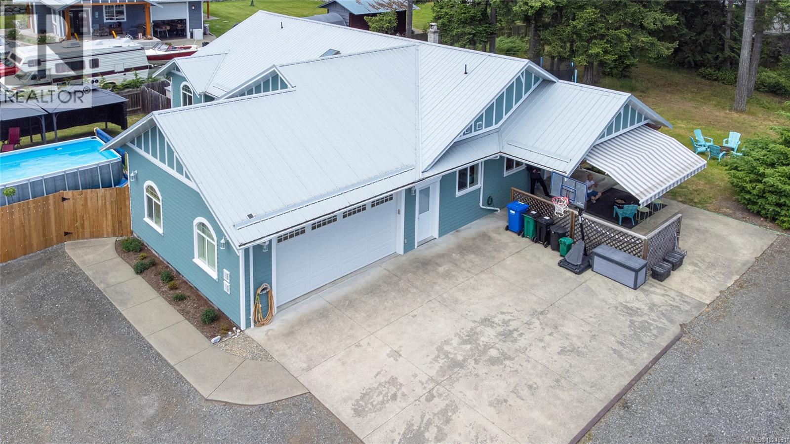 1185 Hutchinson Rd, Cobble Hill