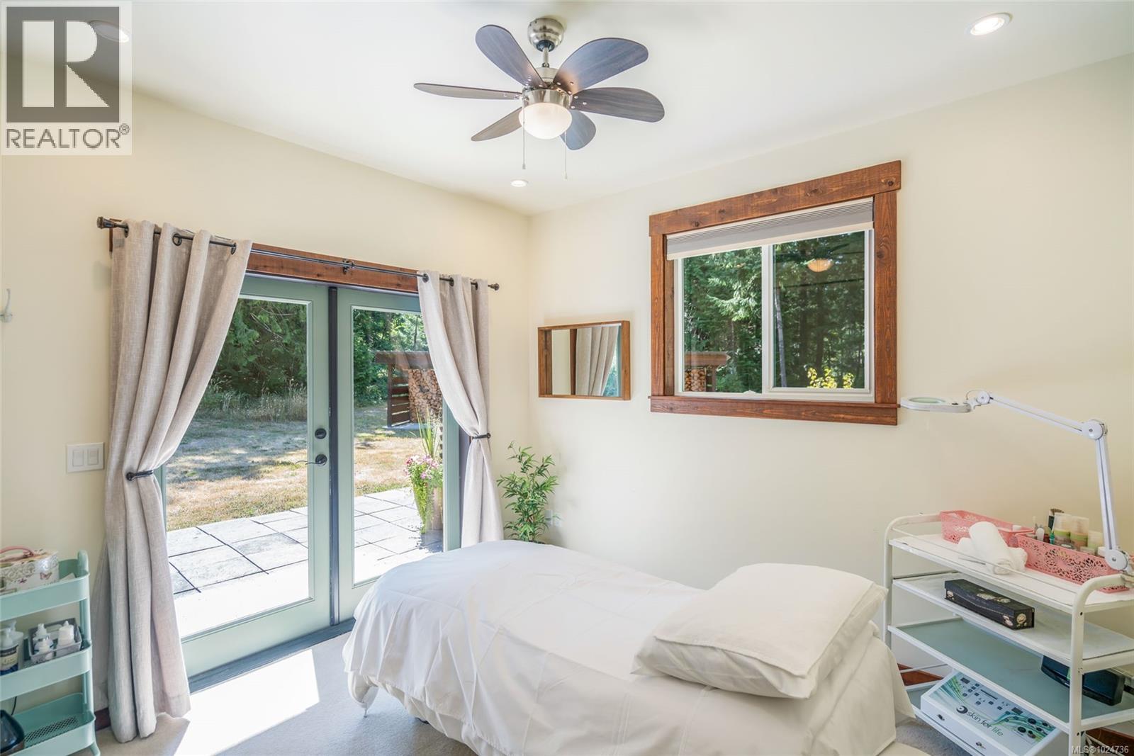 3005 Christie Rd, Qualicum Beach