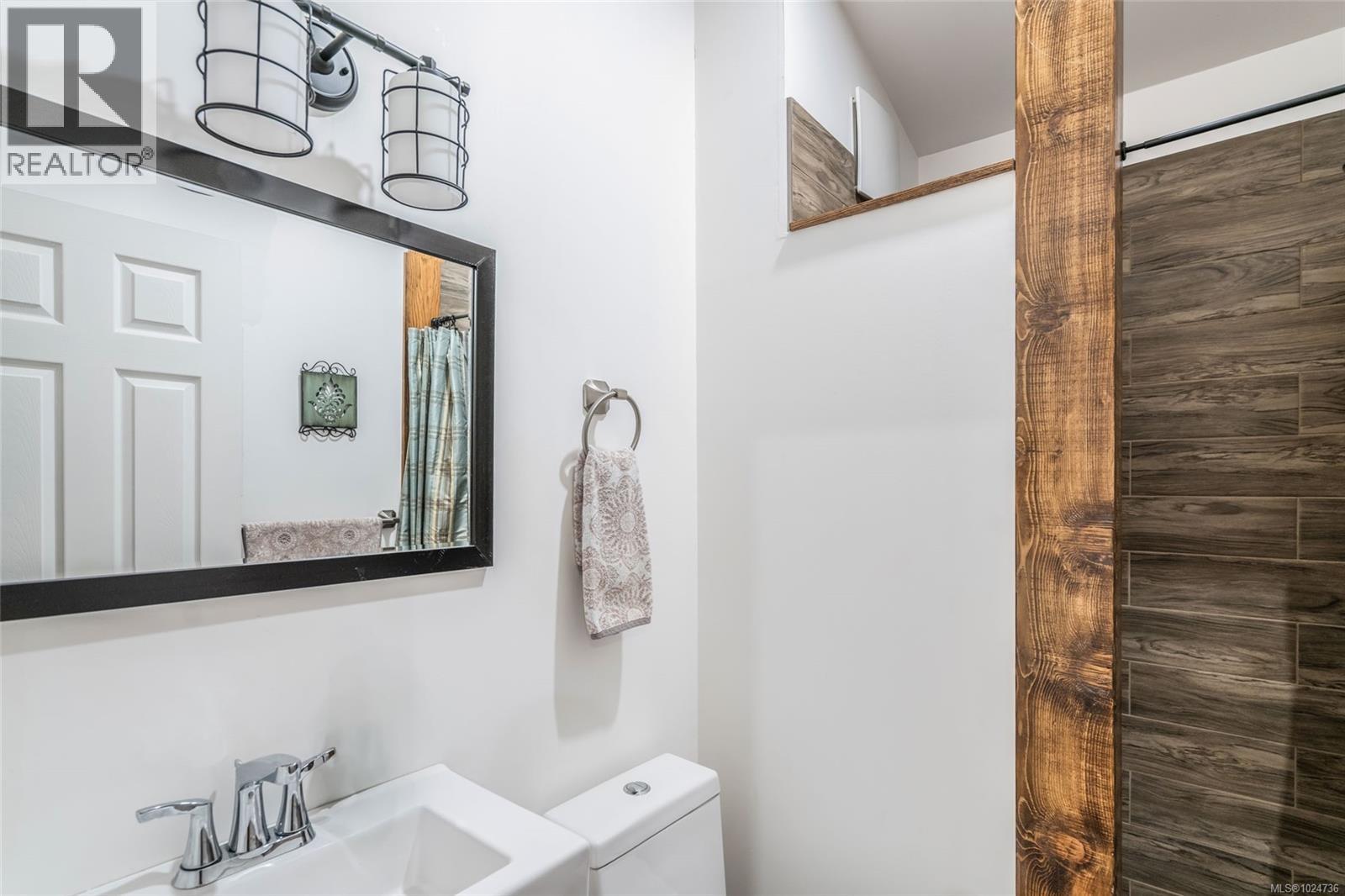 3005 Christie Rd, Qualicum Beach