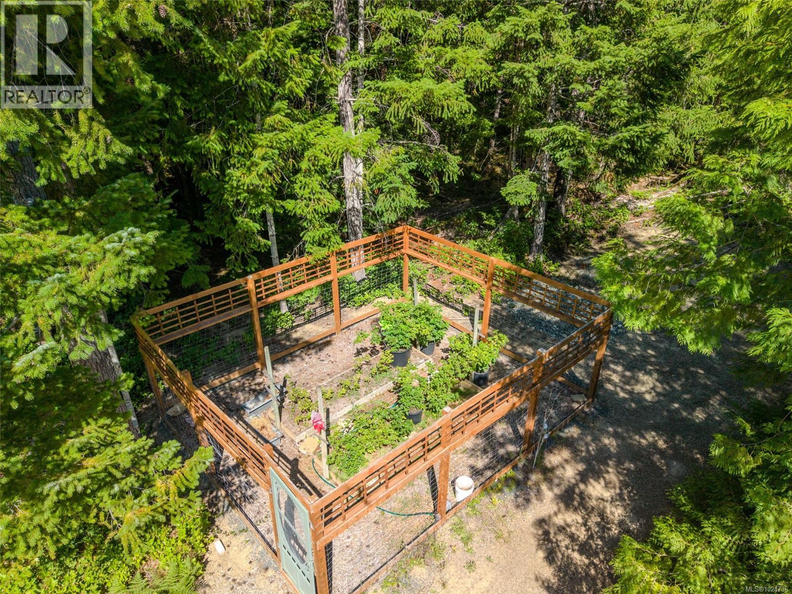 3005 Christie Rd, Qualicum Beach