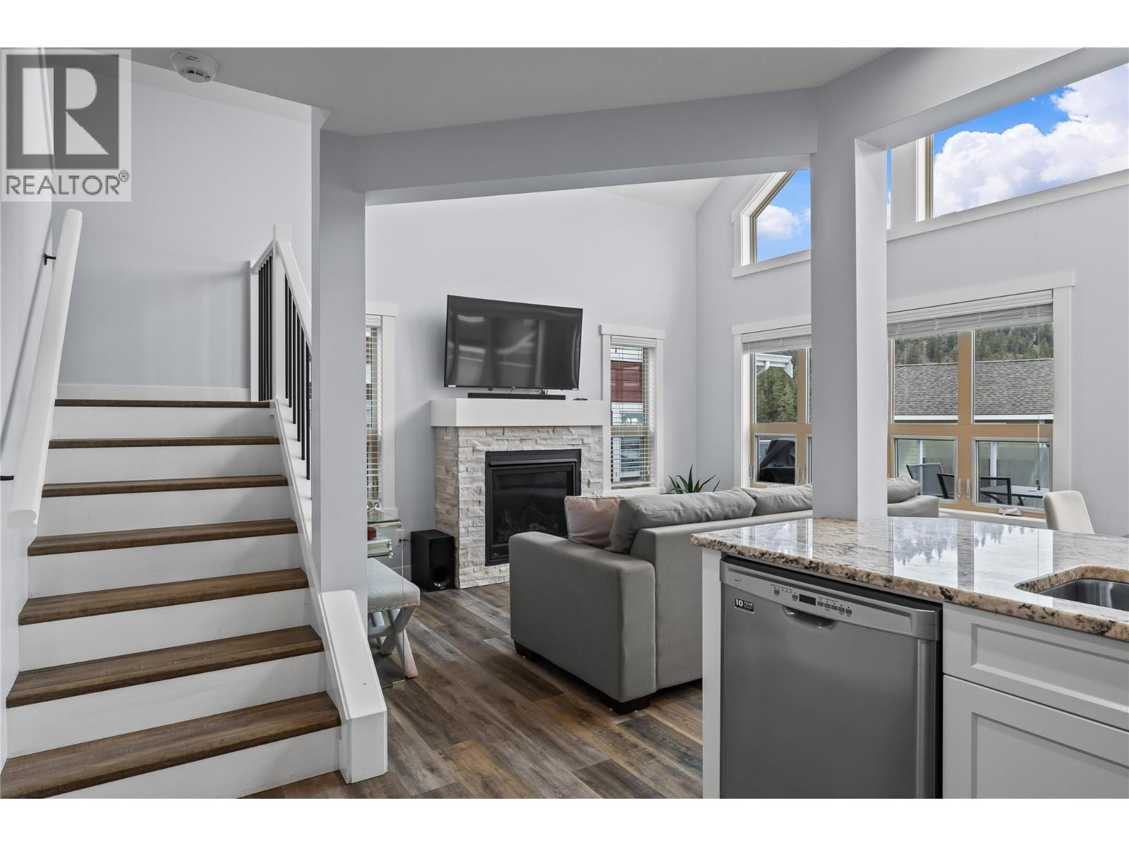 40 7013 Barcelona Drive, Kelowna