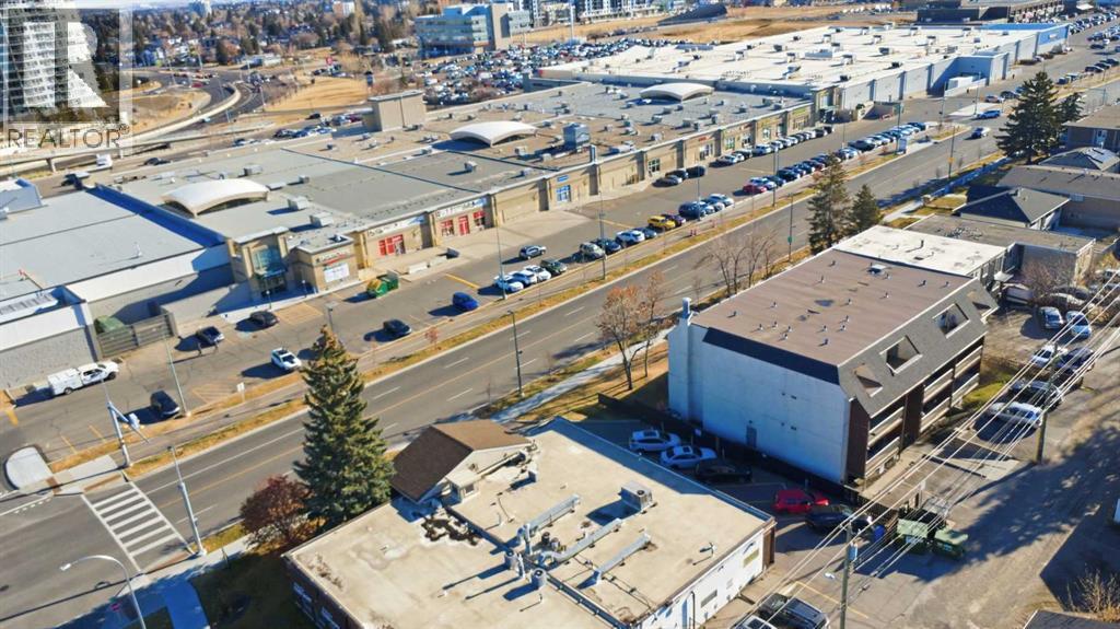 Single Family House for Sale in    Street SW Rosscarrock Calgary 