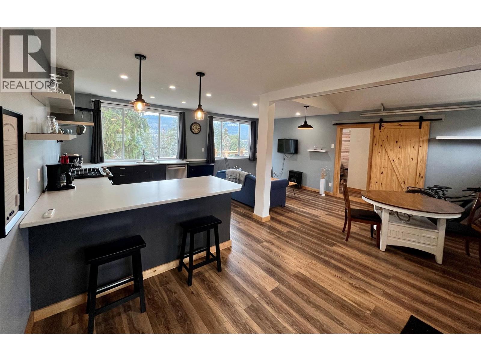 12914 Oyama Road, Lake Country