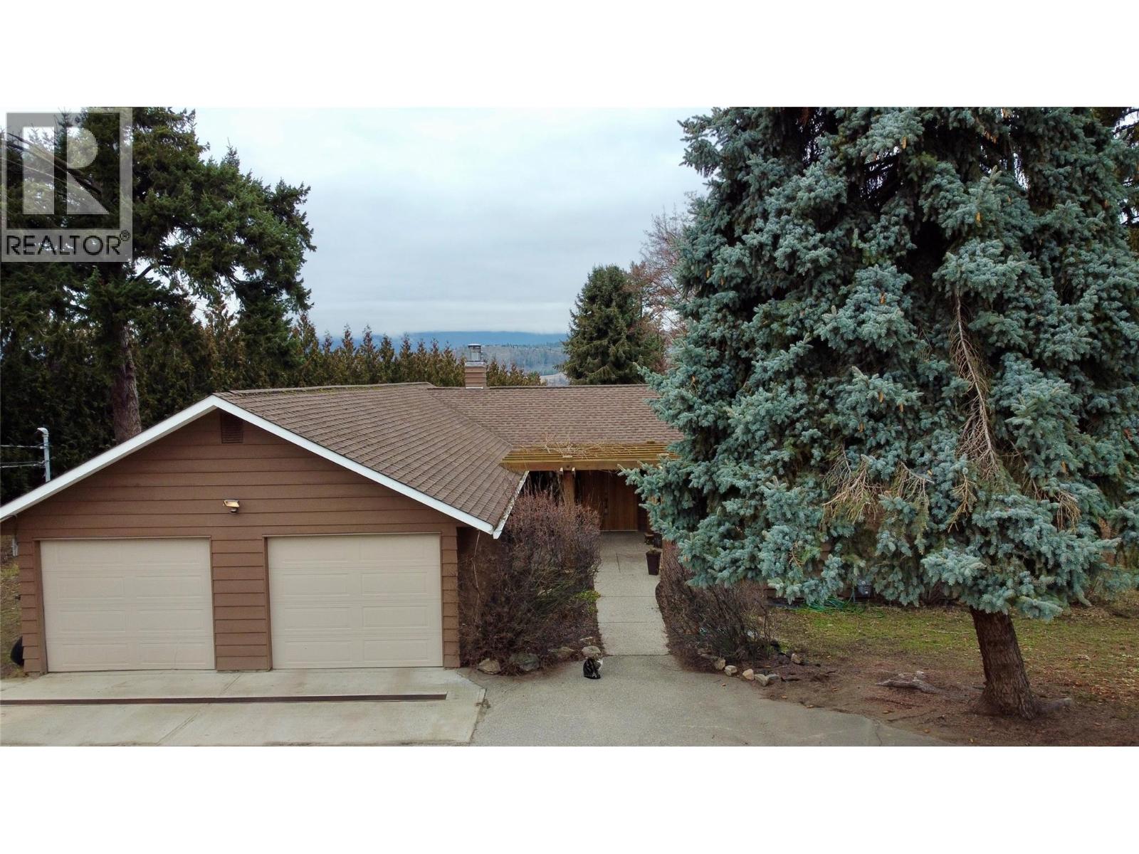 12914 Oyama Road, Lake Country
