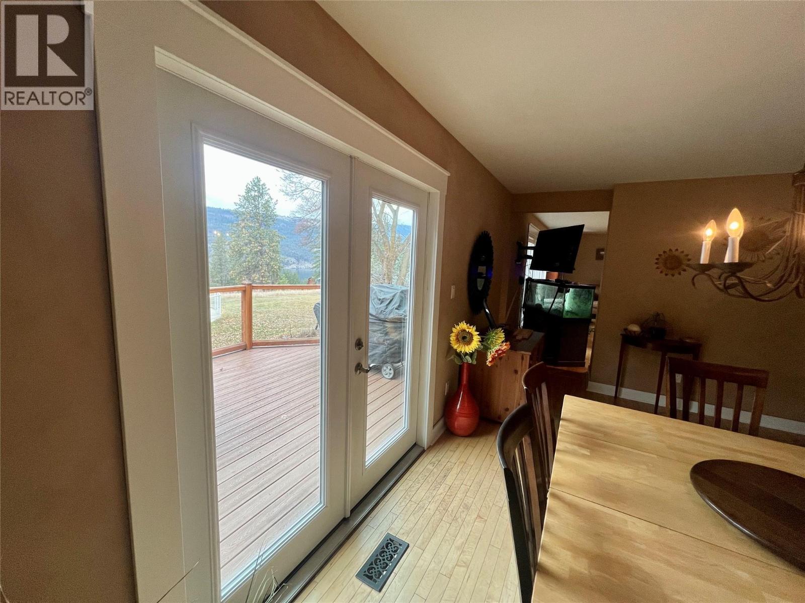 12914 Oyama Road, Lake Country