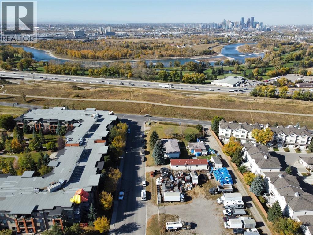 Single Family House for Sale in    Avenue SE Dover Calgary 