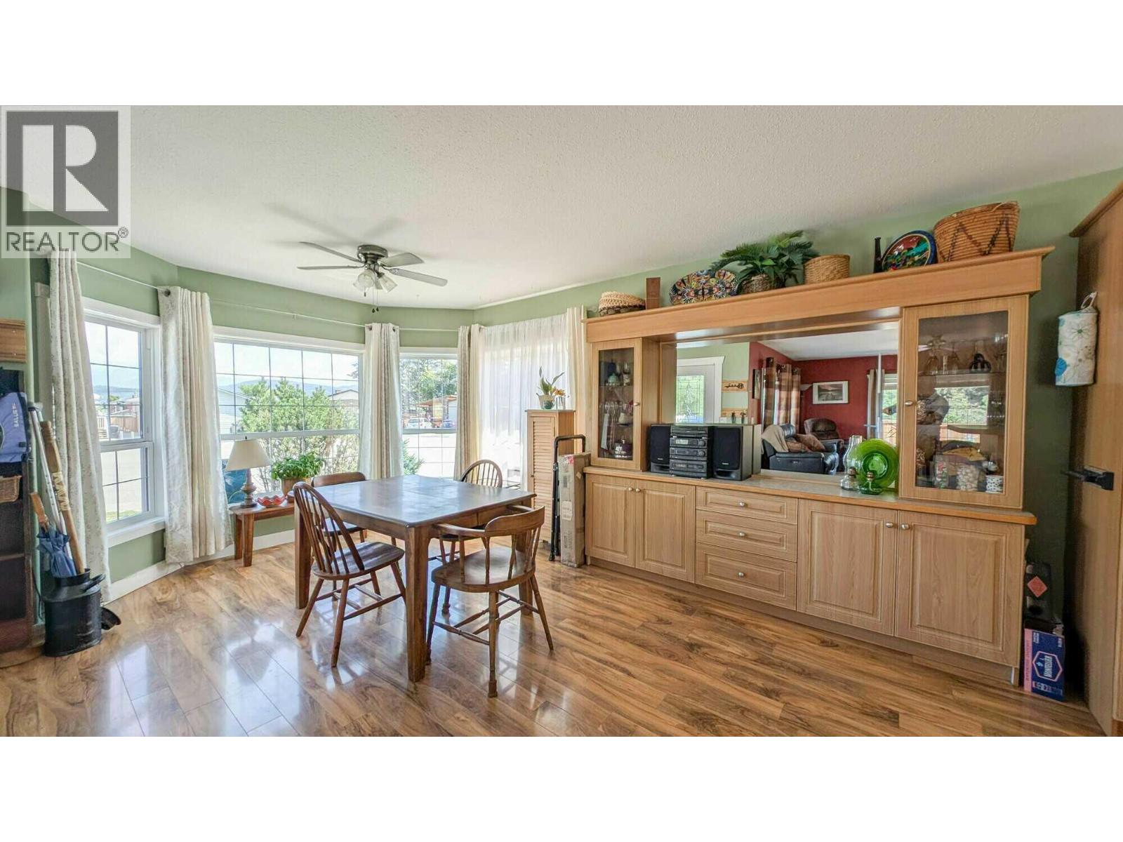 36 Pinewood Avenue, Cranbrook