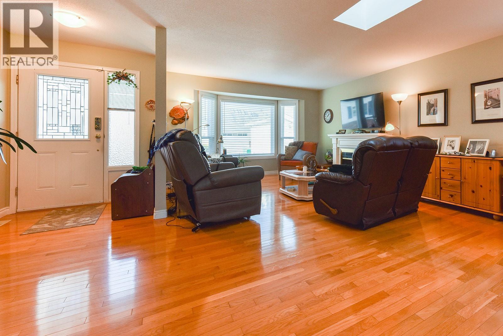 29 Kingfisher Drive - 4
