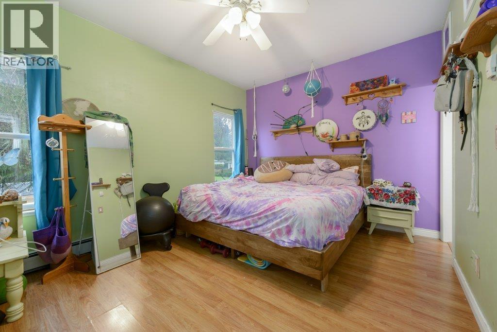 1598 MANNING AVENUE, Port Coquitlam