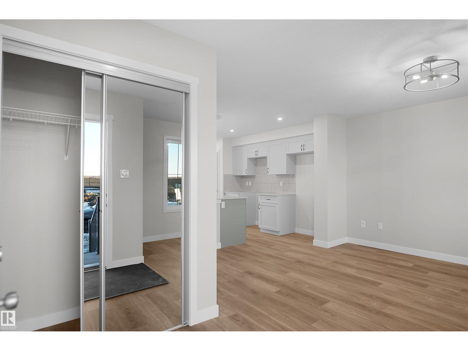 20919 16 AV NW, Edmonton