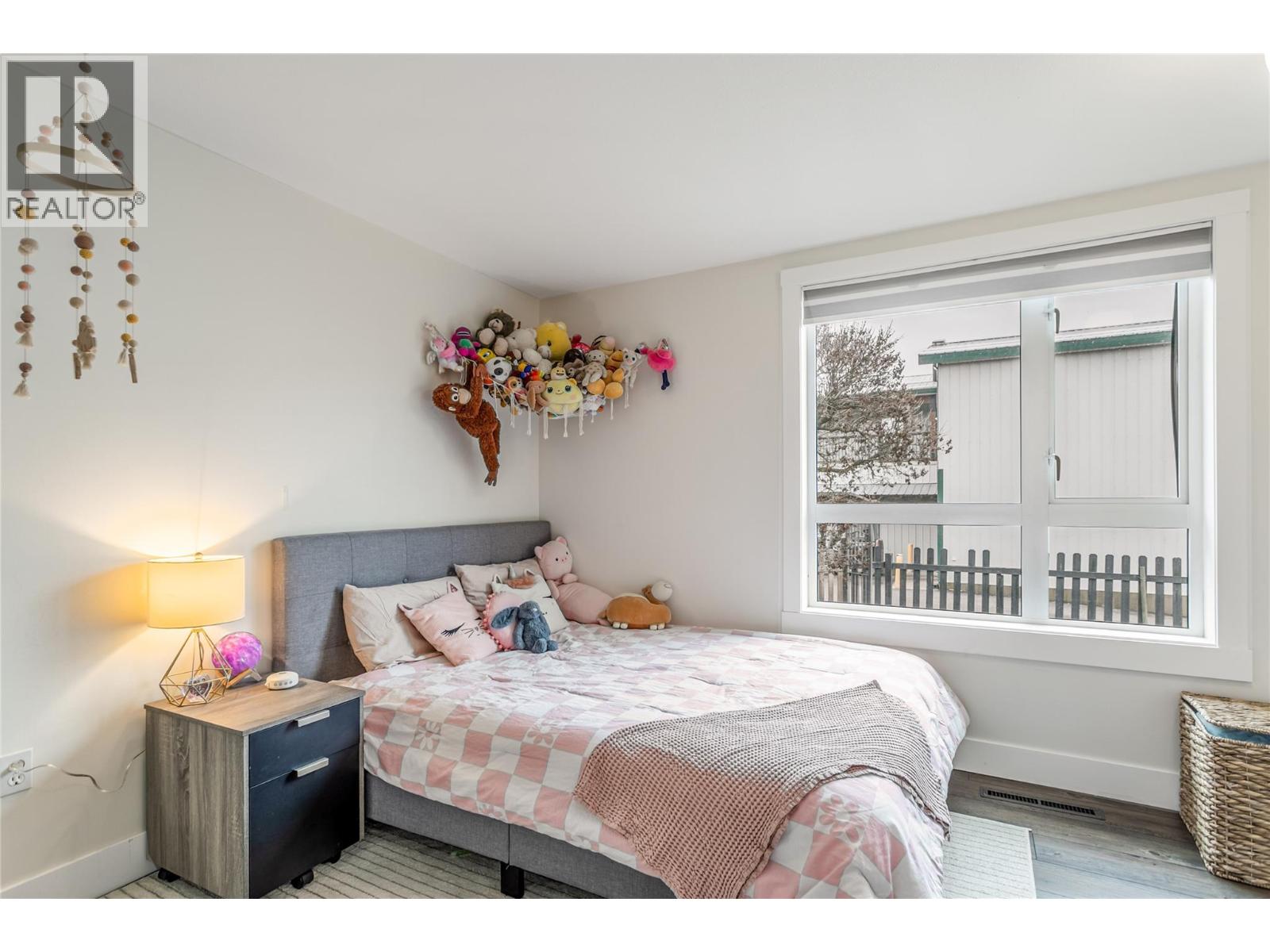  1685 Rutland Road North, Kelowna