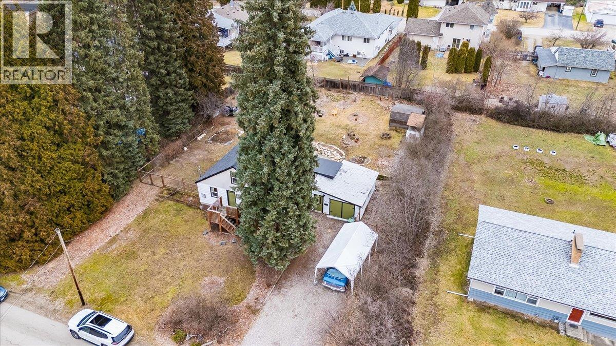 2905 5TH Avenue, Castlegar
