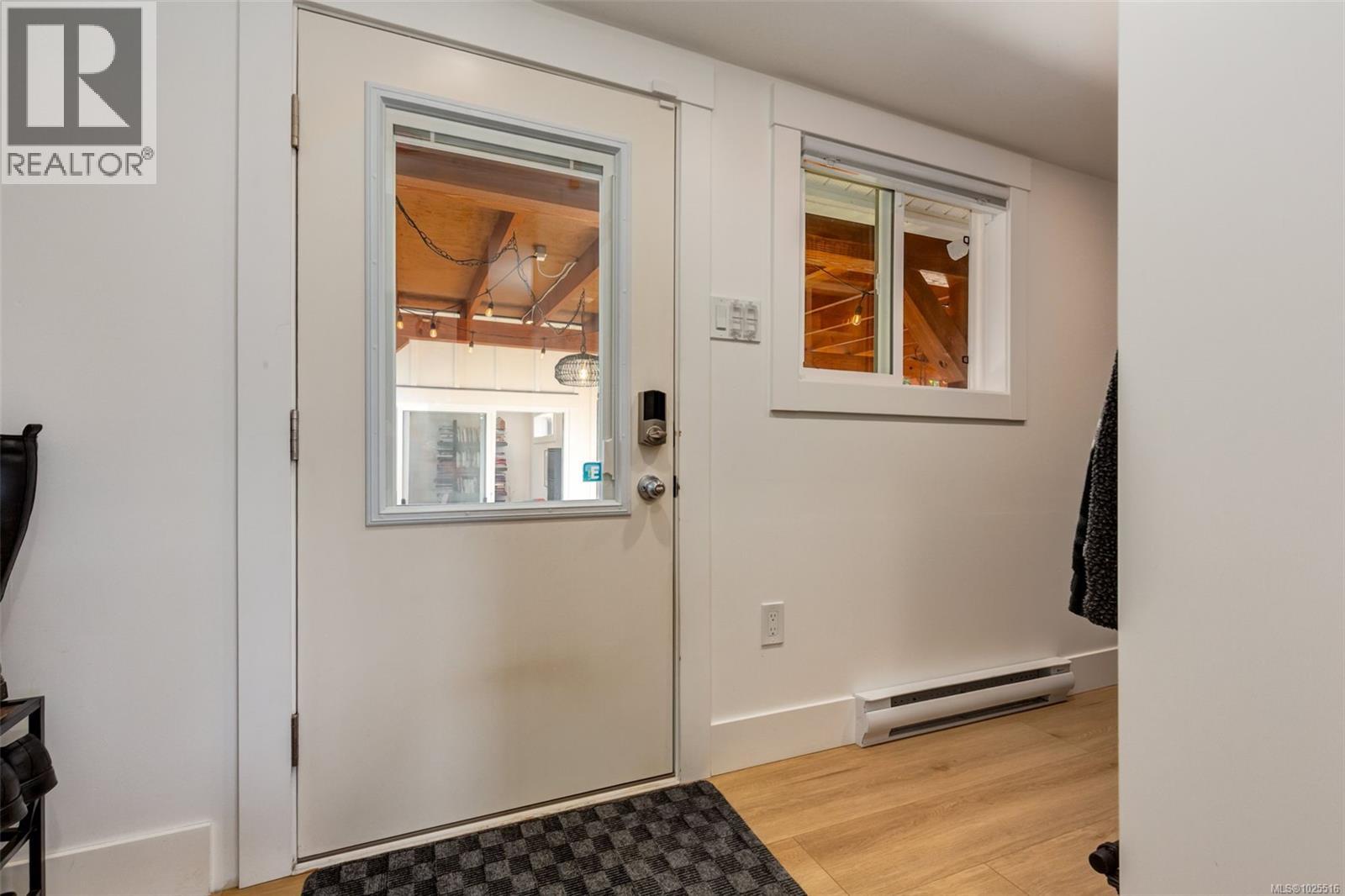 7902 Lantzville Rd, Lantzville