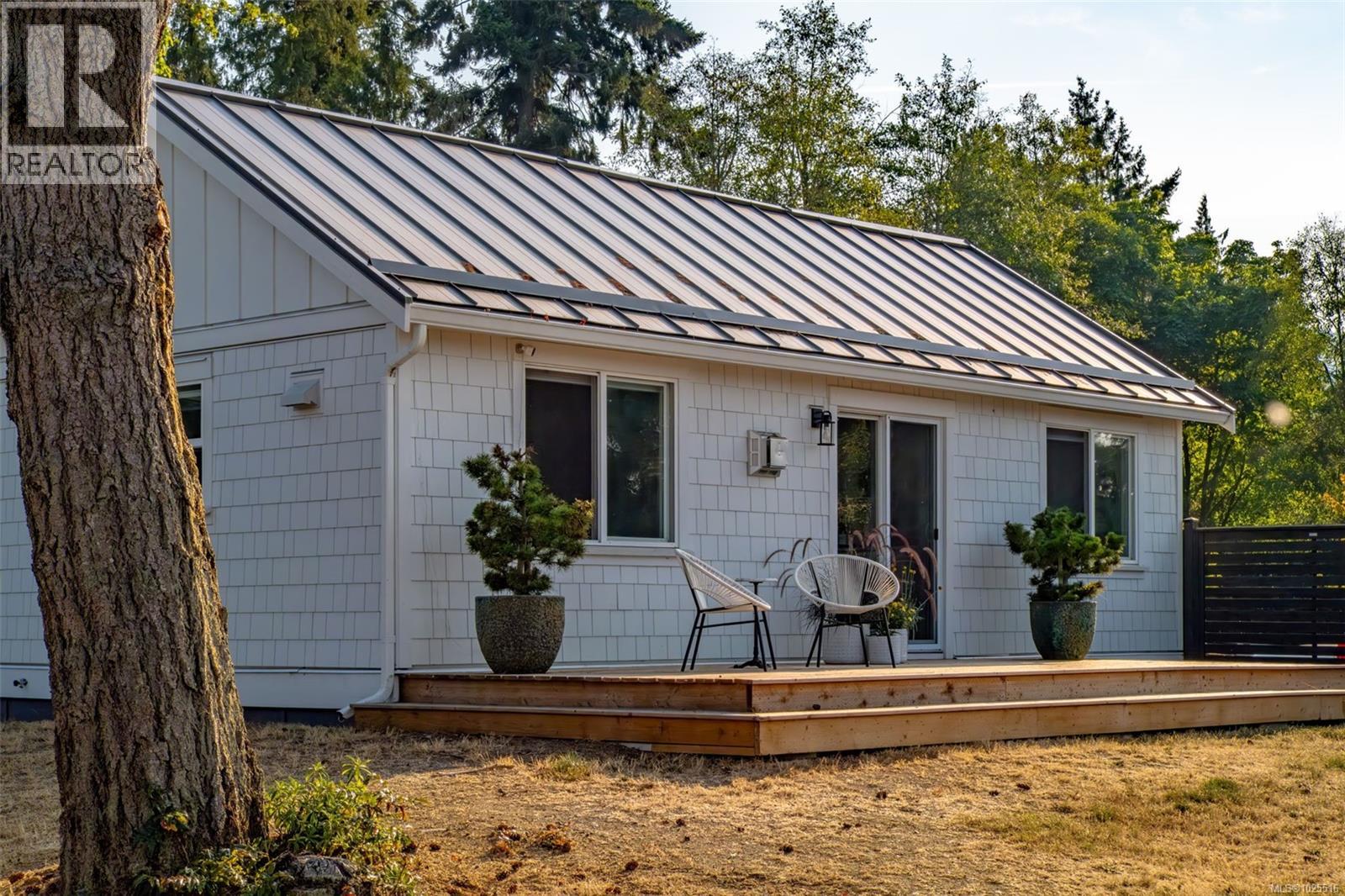 7902 Lantzville Rd - 55