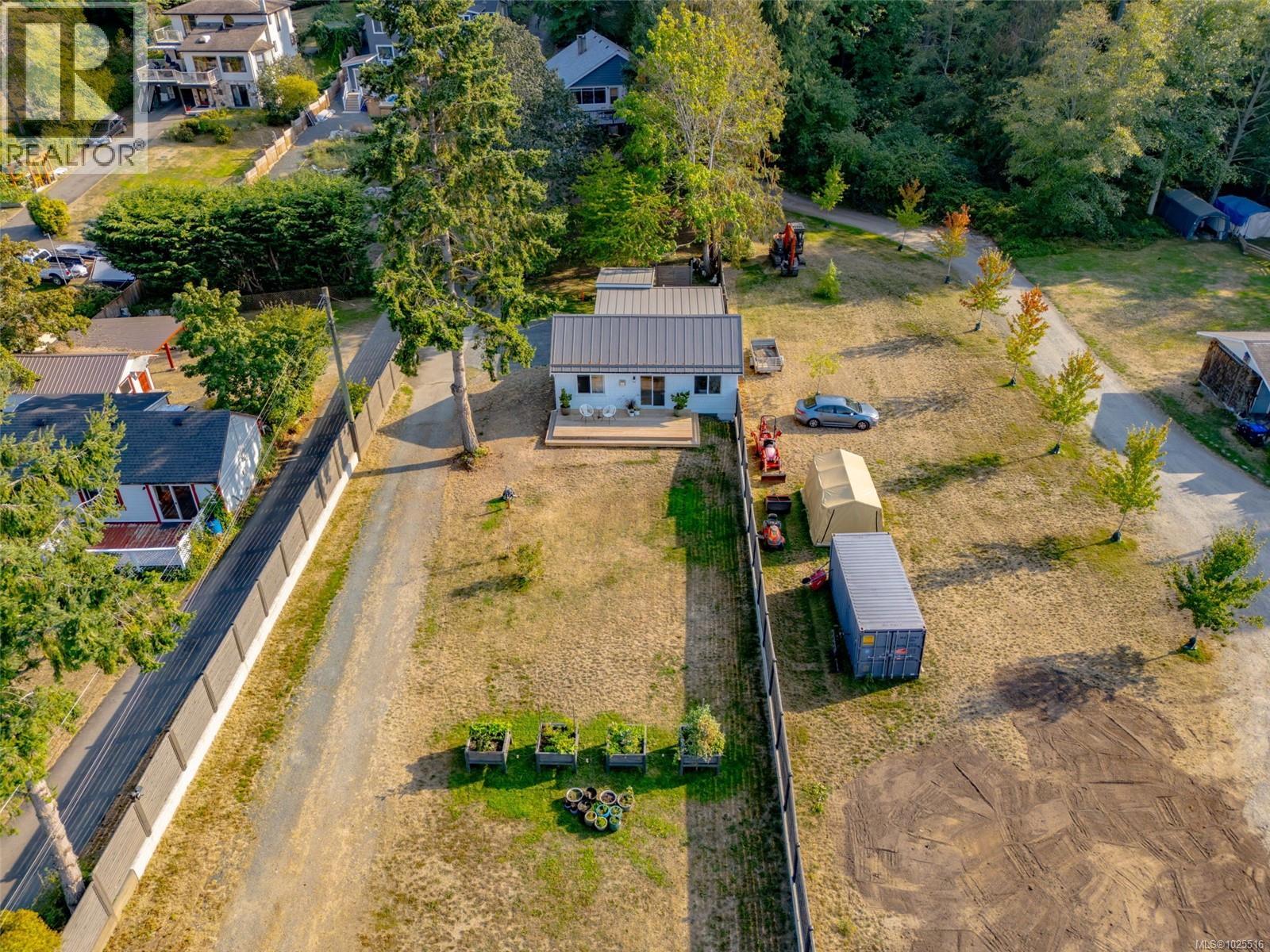 7902 Lantzville Rd, Lantzville