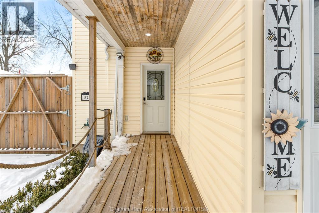 32 HALL STREET North - Photo 4 of 44, Blenheim, Ontario