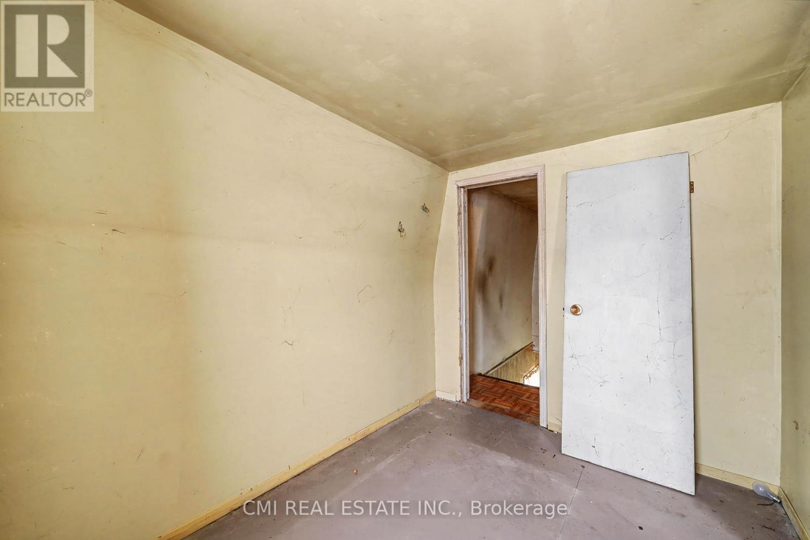 117 FOX STREET - 30