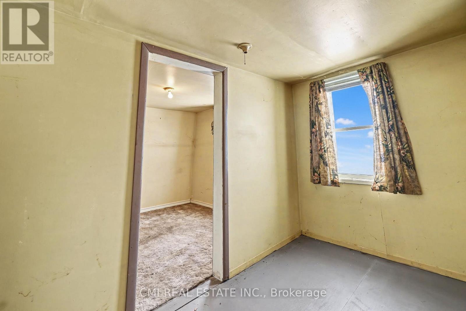 117 FOX STREET - 31