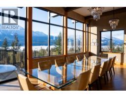 1944 Leidloff Road, Revelstoke, BC V0E2S0 Photo 32