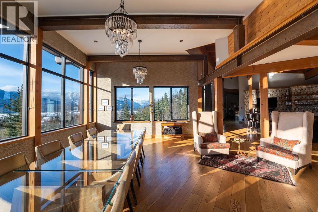 1944 Leidloff Road, Revelstoke