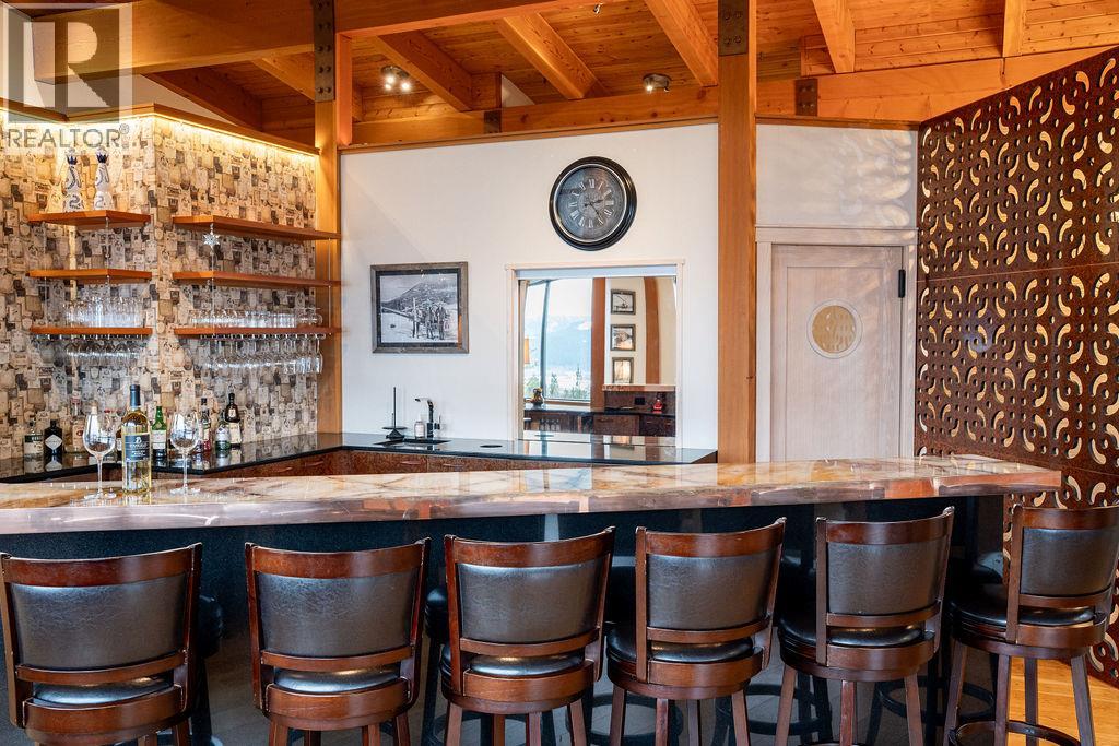 1944 Leidloff Road, Revelstoke