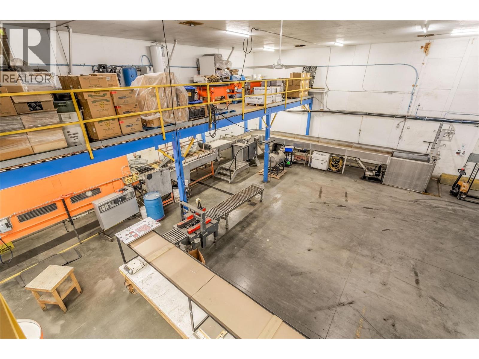  1685 Rutland Road North, Kelowna