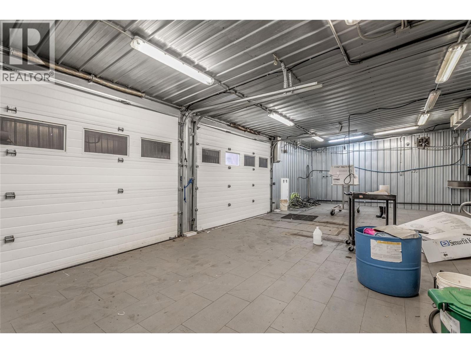  1685 Rutland Road North, Kelowna