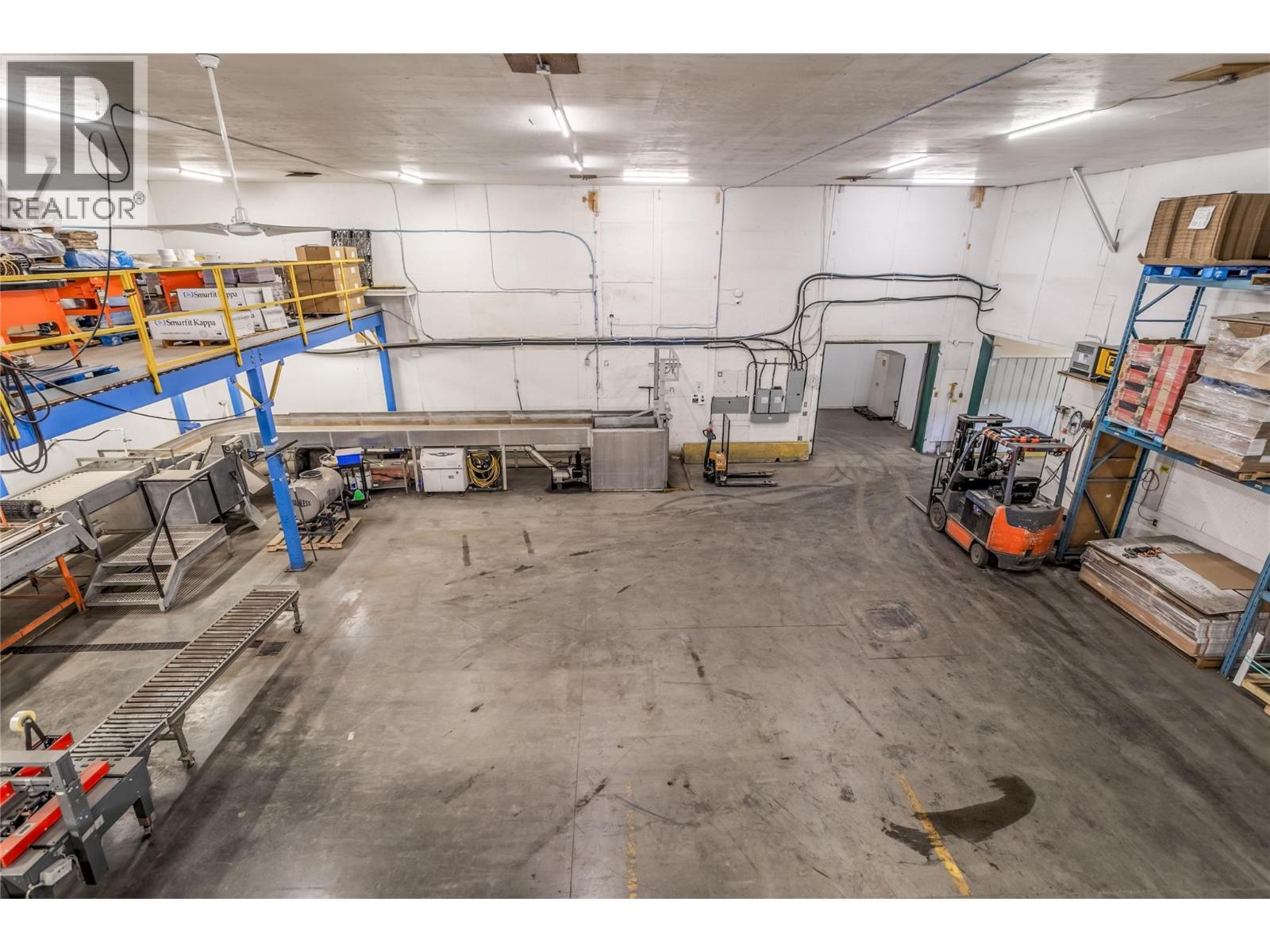  1685 Rutland Road North, Kelowna