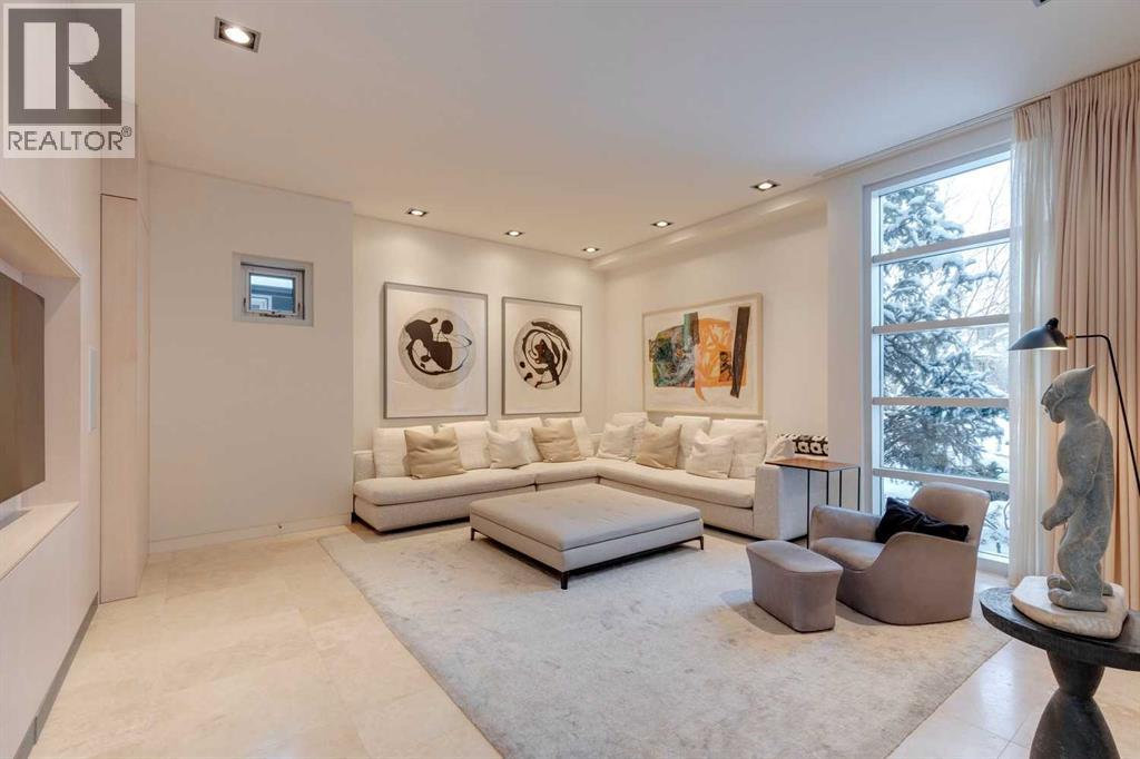 Single Family House for Sale in   Street SW Roxboro Calgary 