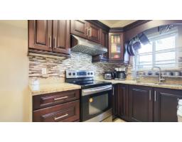 14949 96 Avenue, Surrey, BC V3R1E8 Photo 11