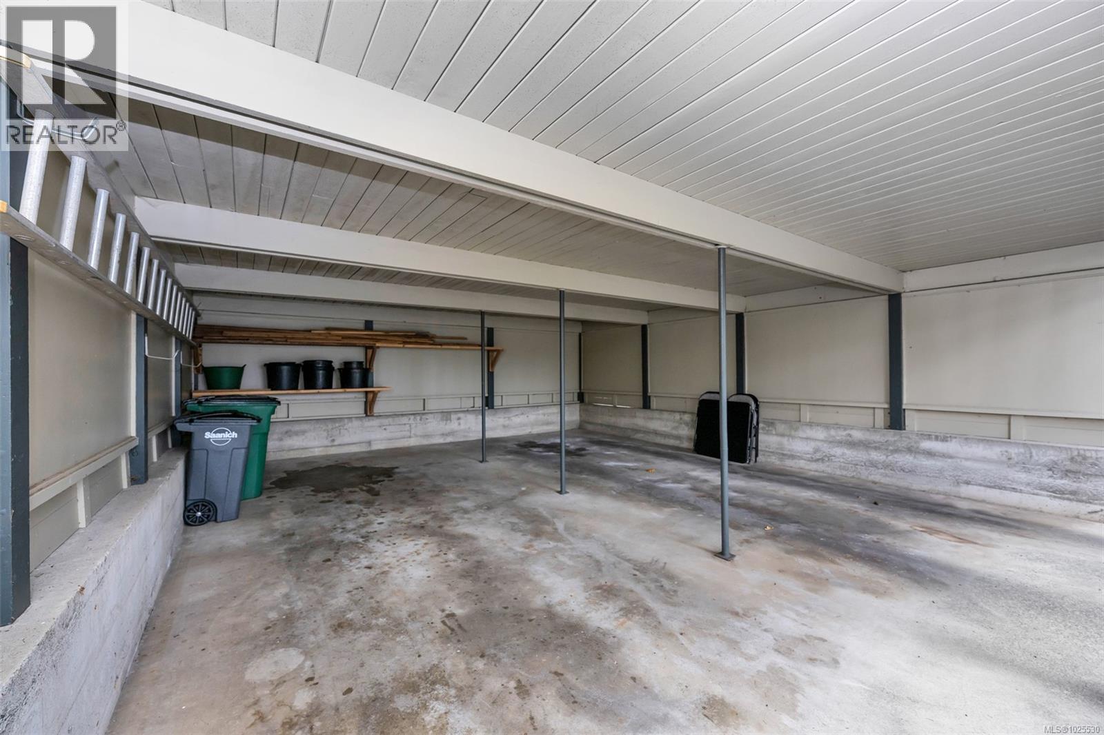  2850 Sea View Road, Saanich