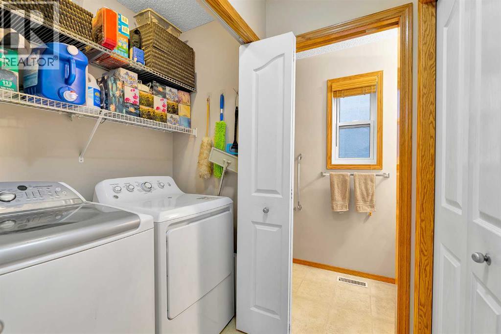 Single Family House for Sale in  Saddletree Close NE Saddle Ridge Calgary 