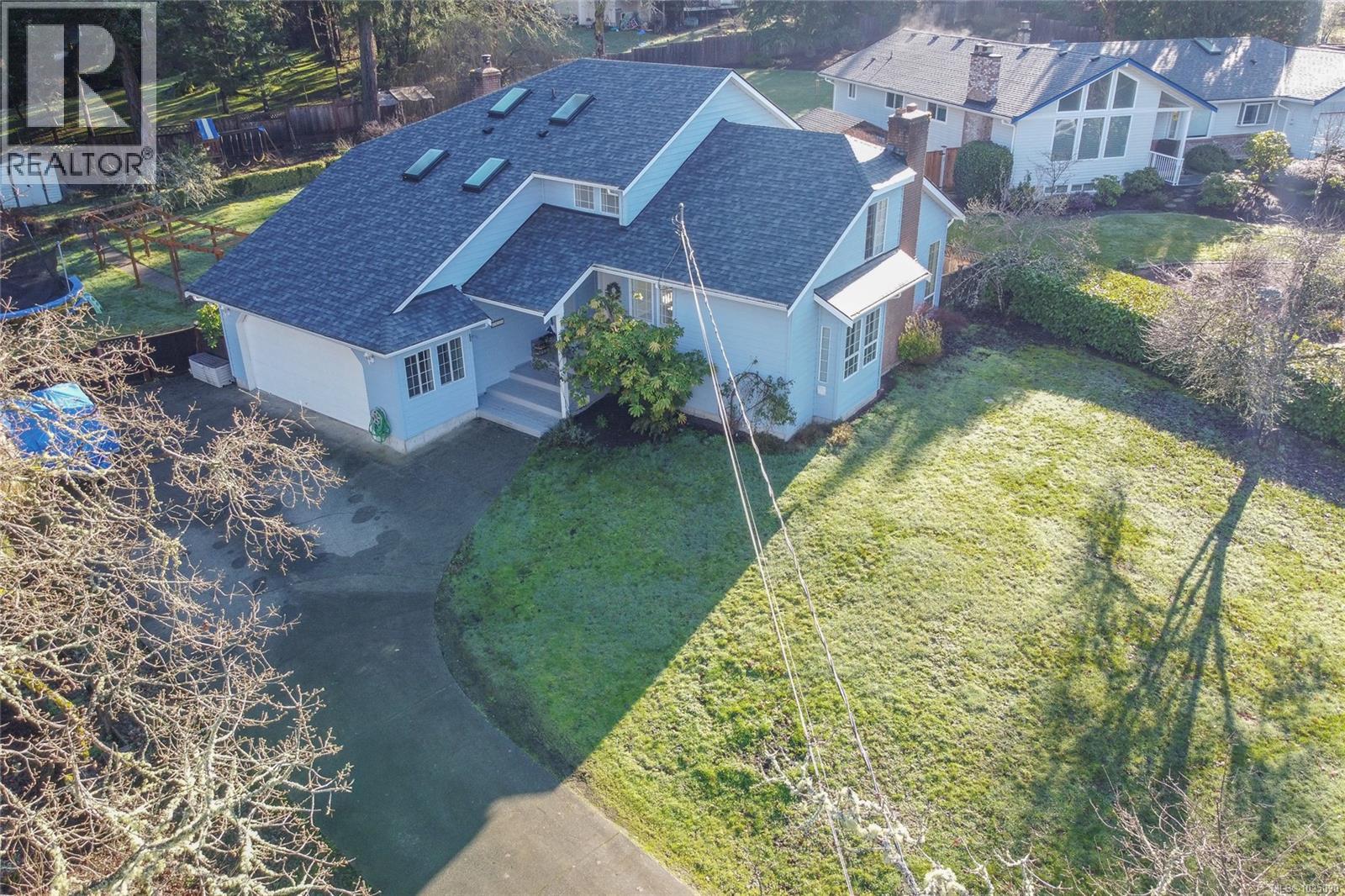 6431 Abbey Rd, Duncan