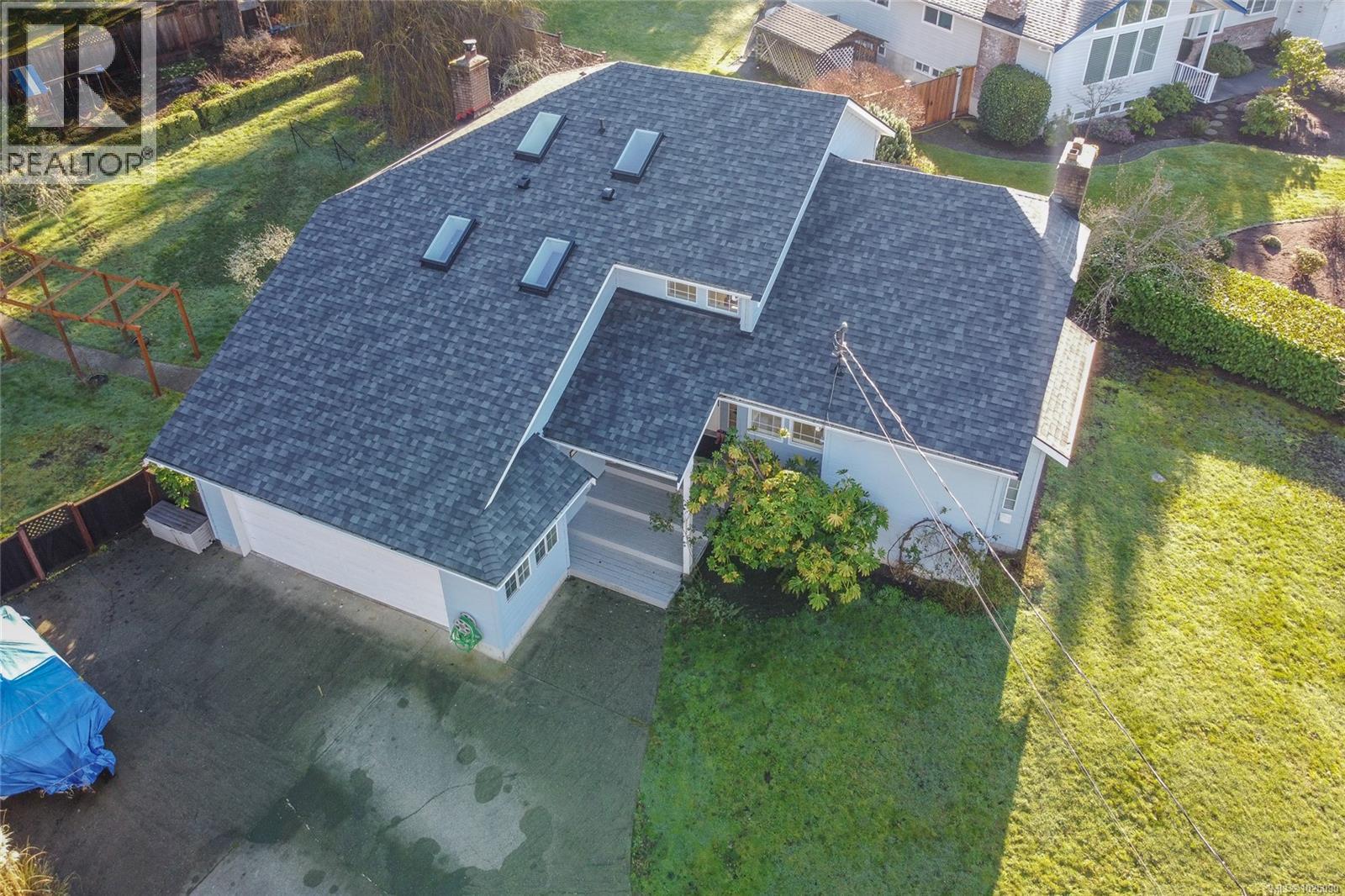 6431 Abbey Rd, Duncan