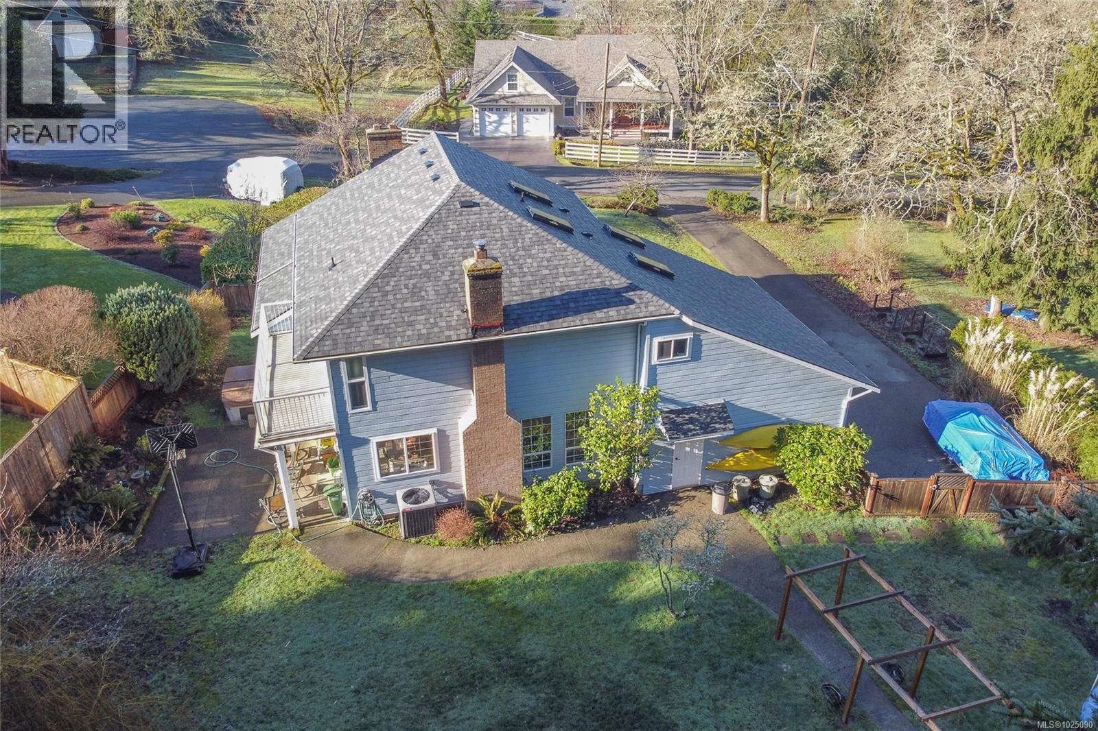 6431 Abbey Rd, Duncan