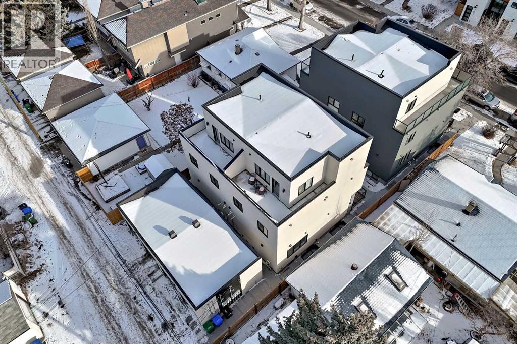 Single Family House for Sale in    Street SW Shaganappi Calgary 