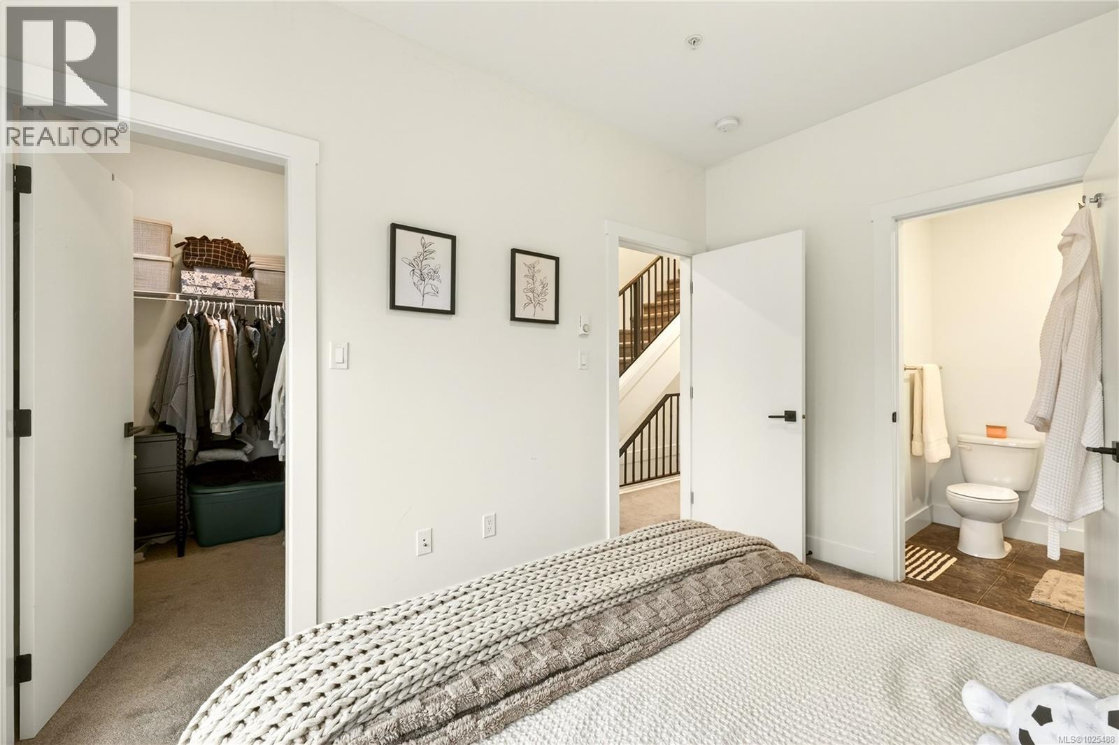 106 308 Hillcrest Ave, Nanaimo