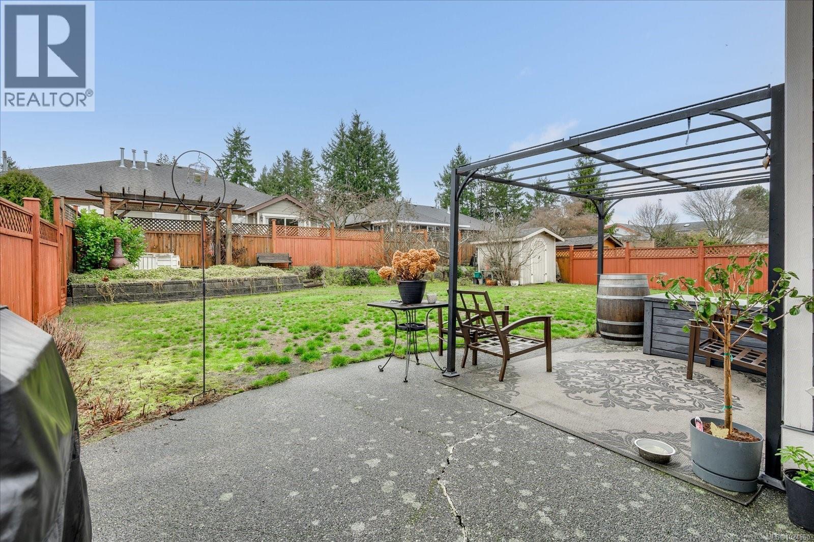 6638 KESTREL CRES - 42