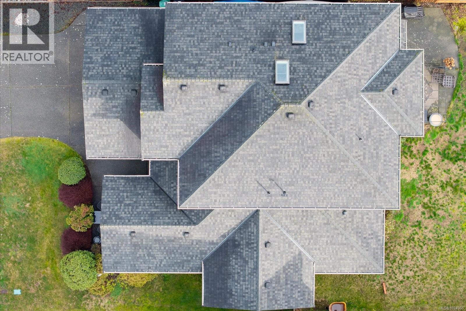 6638 KESTREL CRES - 49