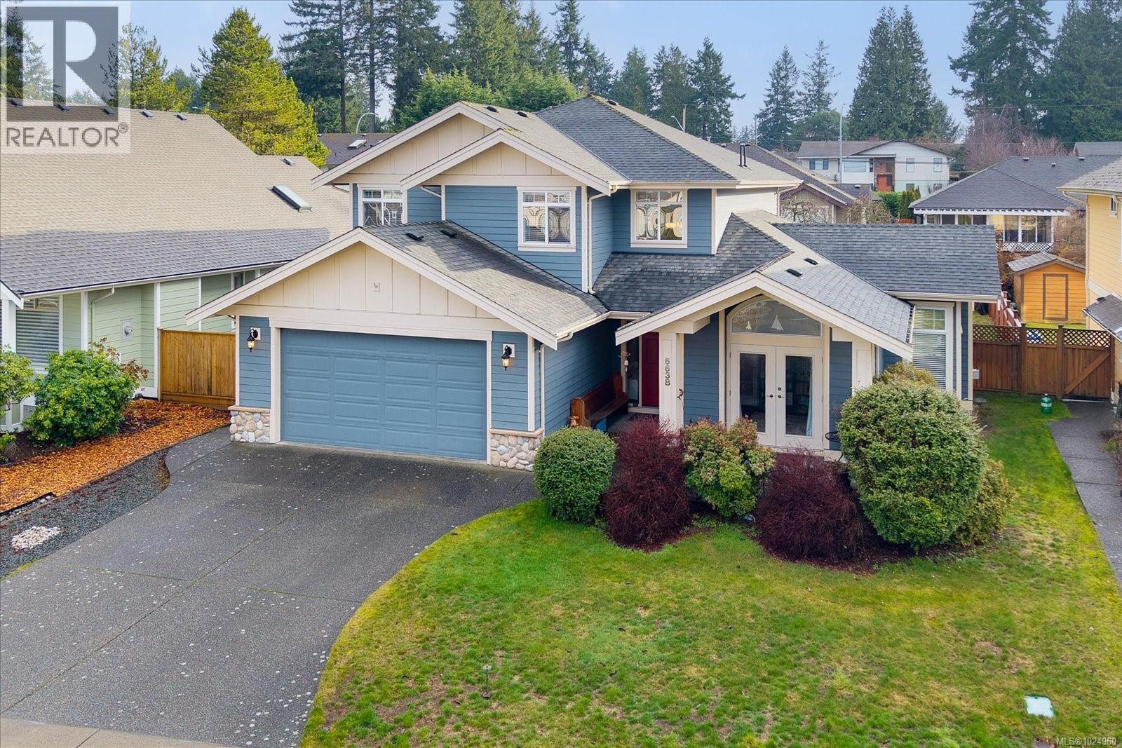 6638 KESTREL CRES - 53