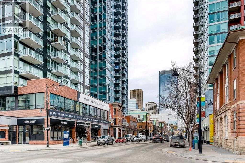 Single Family House Multi-level for Sale in    Avenue SW Beltline Calgary 