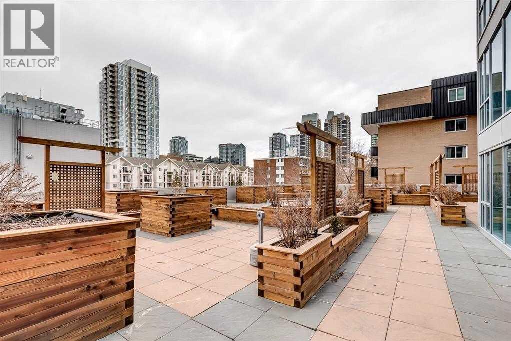 Single Family House Multi-level for Sale in    Avenue SW Beltline Calgary 