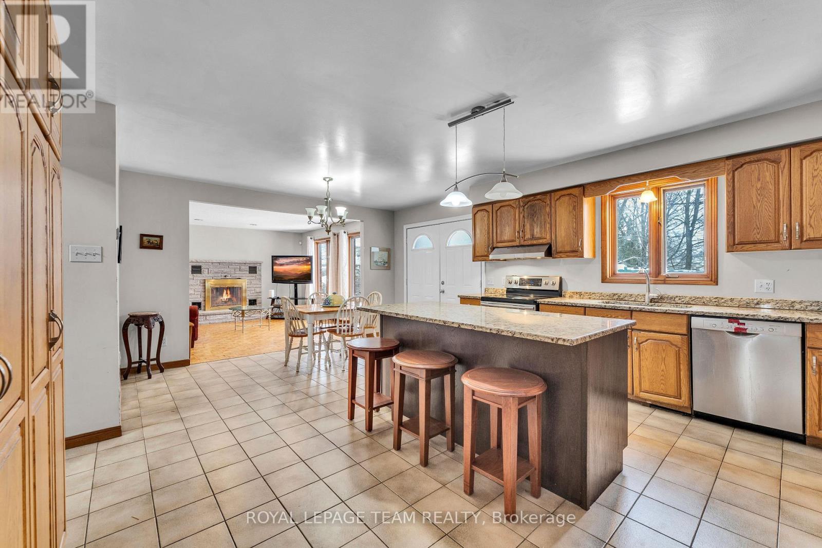 1409 MORY STREET - 12