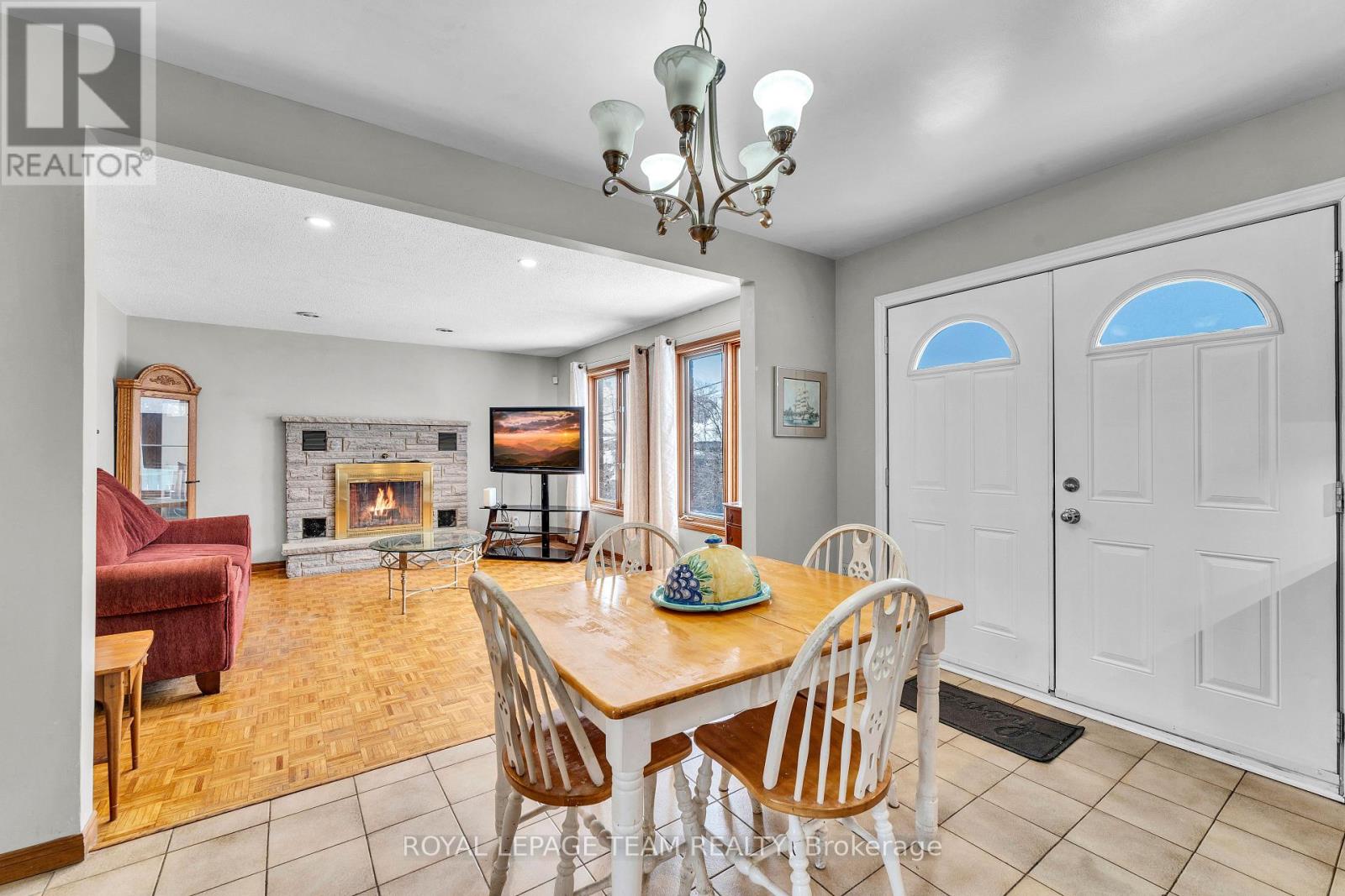1409 MORY STREET - 16